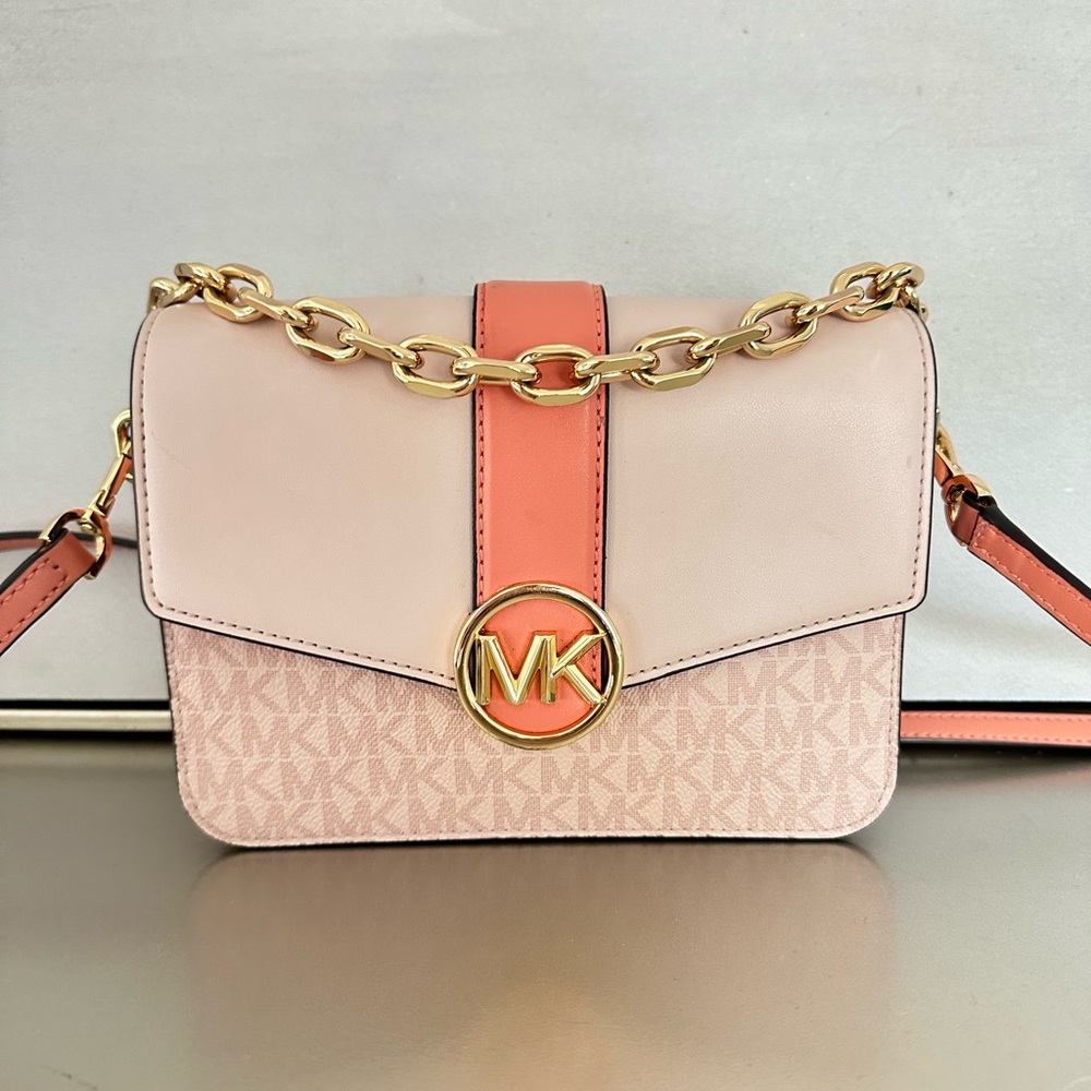 Micheal Kors Handbag